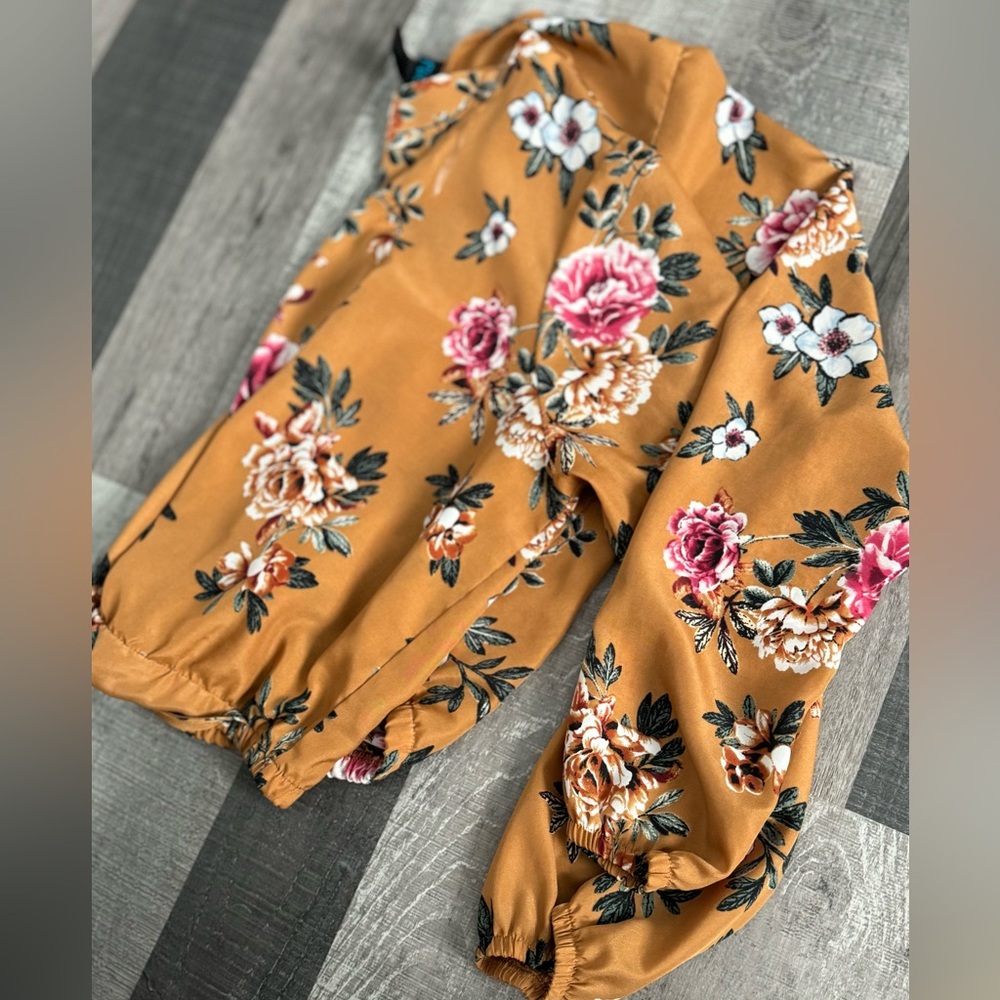 RUE 21+ Floral Shirt